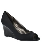 Bandolino janecia shop sandal