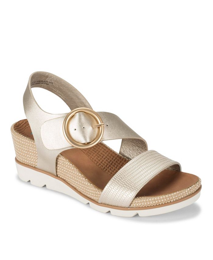 Macys baretraps hotsell sandals