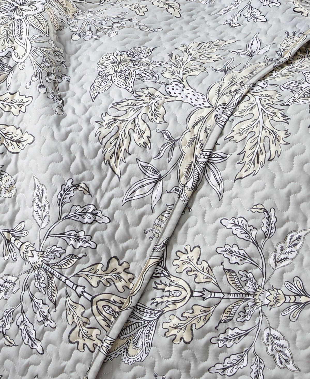 Vintage-Look Garden Quilt and Sham 3 Piece Set, or California