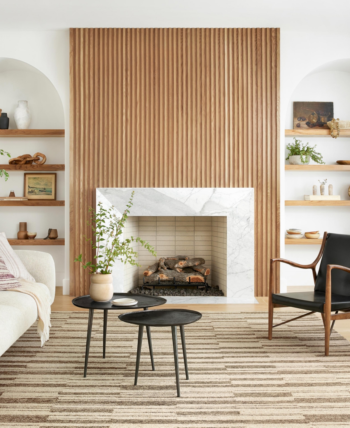 Chris Loves Julia Polly Pol-04 5' x 7'6" Area Rug
