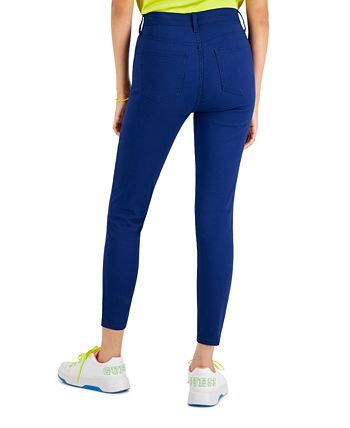 Celebrity pink colored hotsell jeans