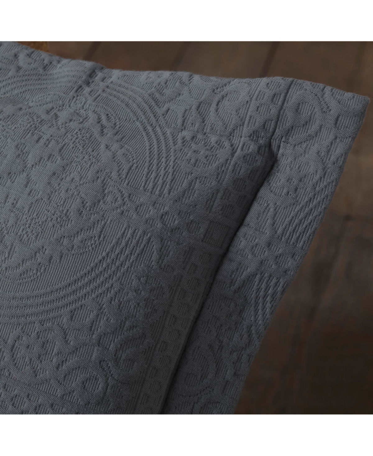 Superior 100% Cotton Fleur De Lis Medallion All-Season 3-Piece Coverlet Set,