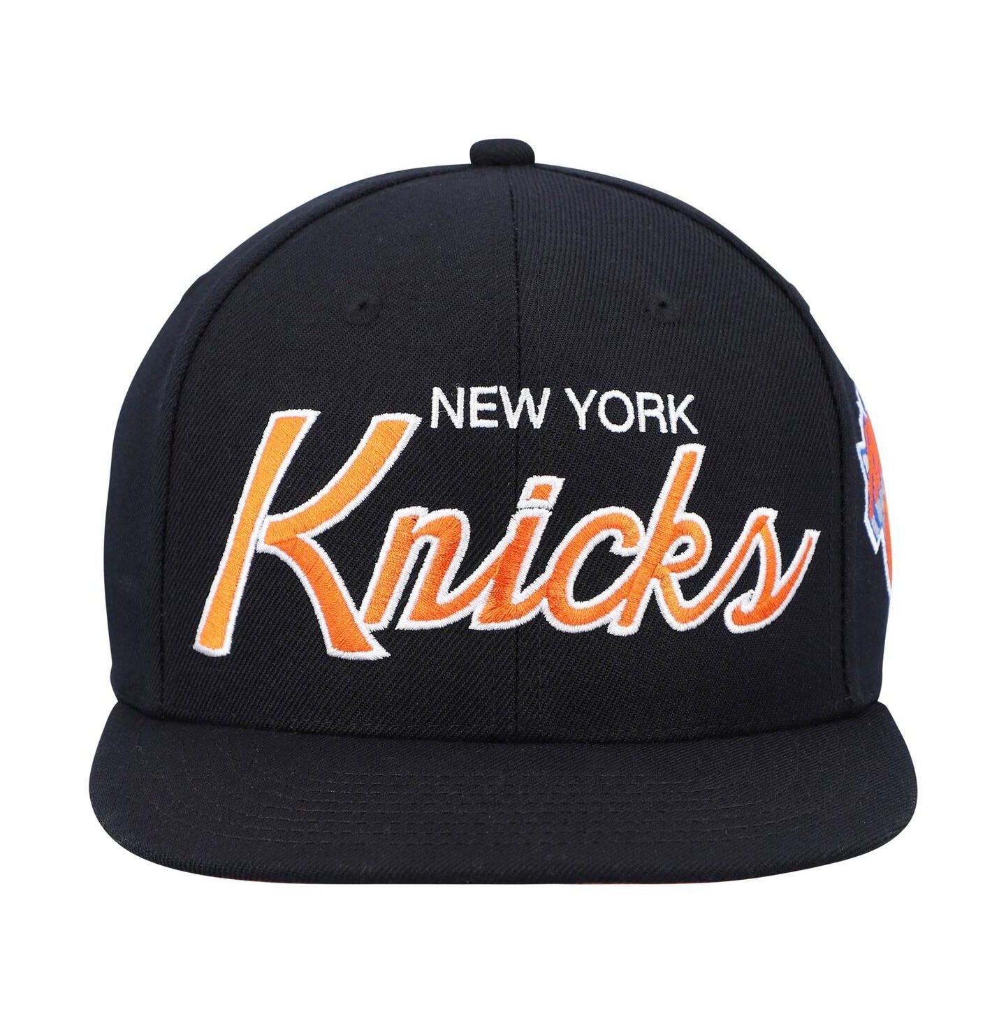 Мужская кепка Mitchell & Ness Black New York Knicks Hardwood Classics Script 2.0 Snapback Hat — фото 4