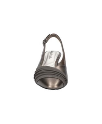 Women's Bates Slingback Pumps