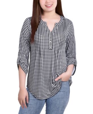 Petite Knit Jacquard 3/4 Sleeve Roll Tab Pintuck Top