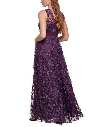 Floral appliqué lace gown on sale eliza j