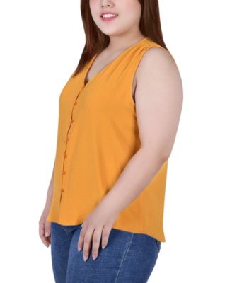 Plus Size Sleeveless Button Front Blouse