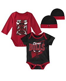Infant Boys and Girls Black, Red Chicago Bulls Hardwood Classics Bodysuits and Cuffed Knit Hat Set