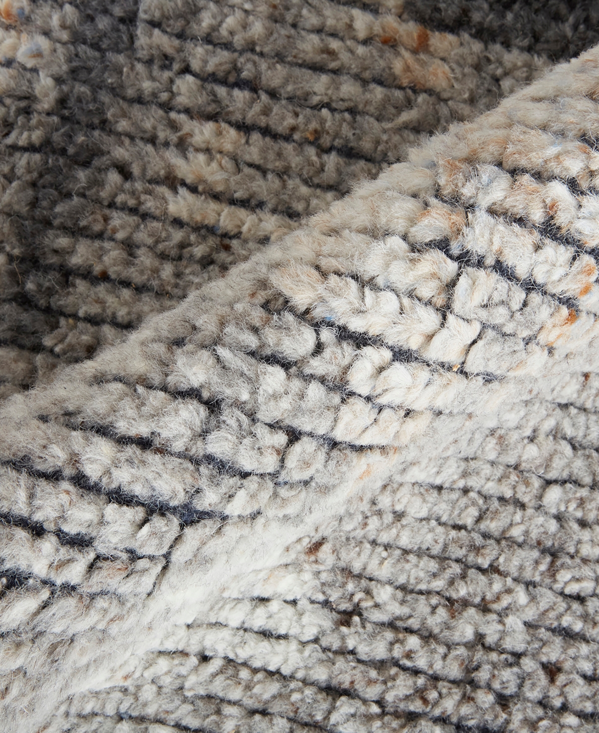 Feizy Alford R6925 3'6" x 5'6" Area Rug