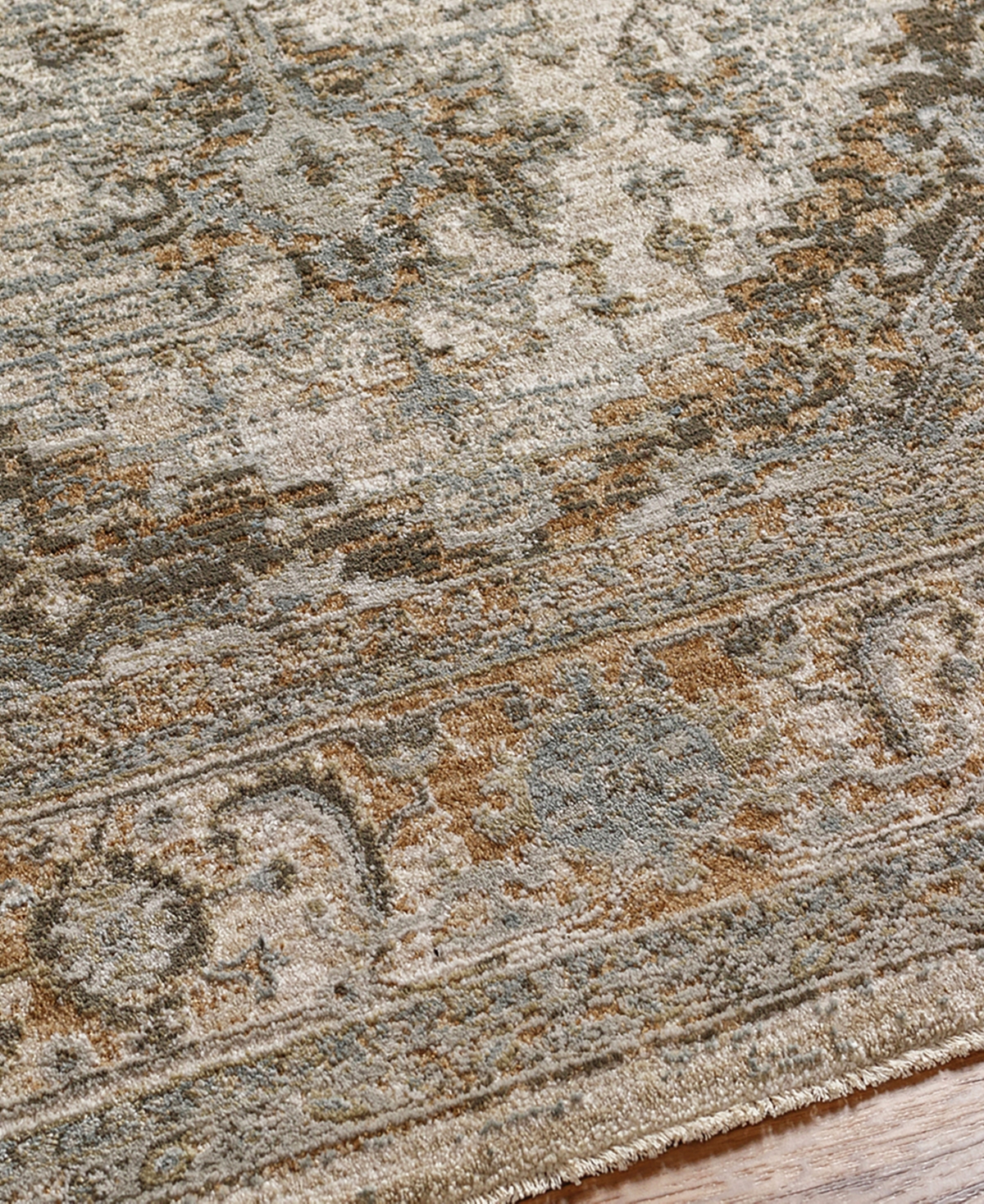 SURYA BRUNSWICK BWK-2318 2'7" X 4' AREA RUG 