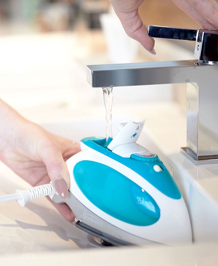 Sunbeam 11563 Travel Iron Macy