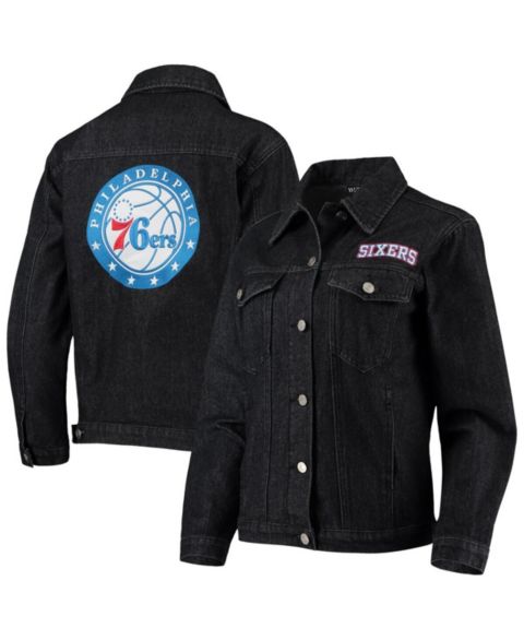 Женские куртки The Wild Collective Black Philadelphia 76ers Patch Denim Button-Up Jacket