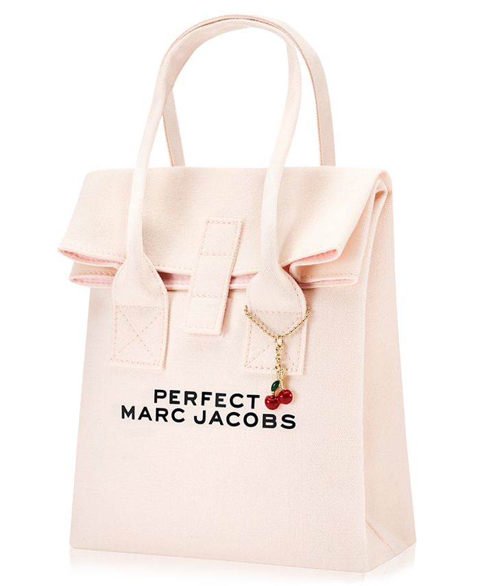 Marc Jacobs Tote Bag Review (+why everyone is obsessed with it!) - Fashion  For Lunch.