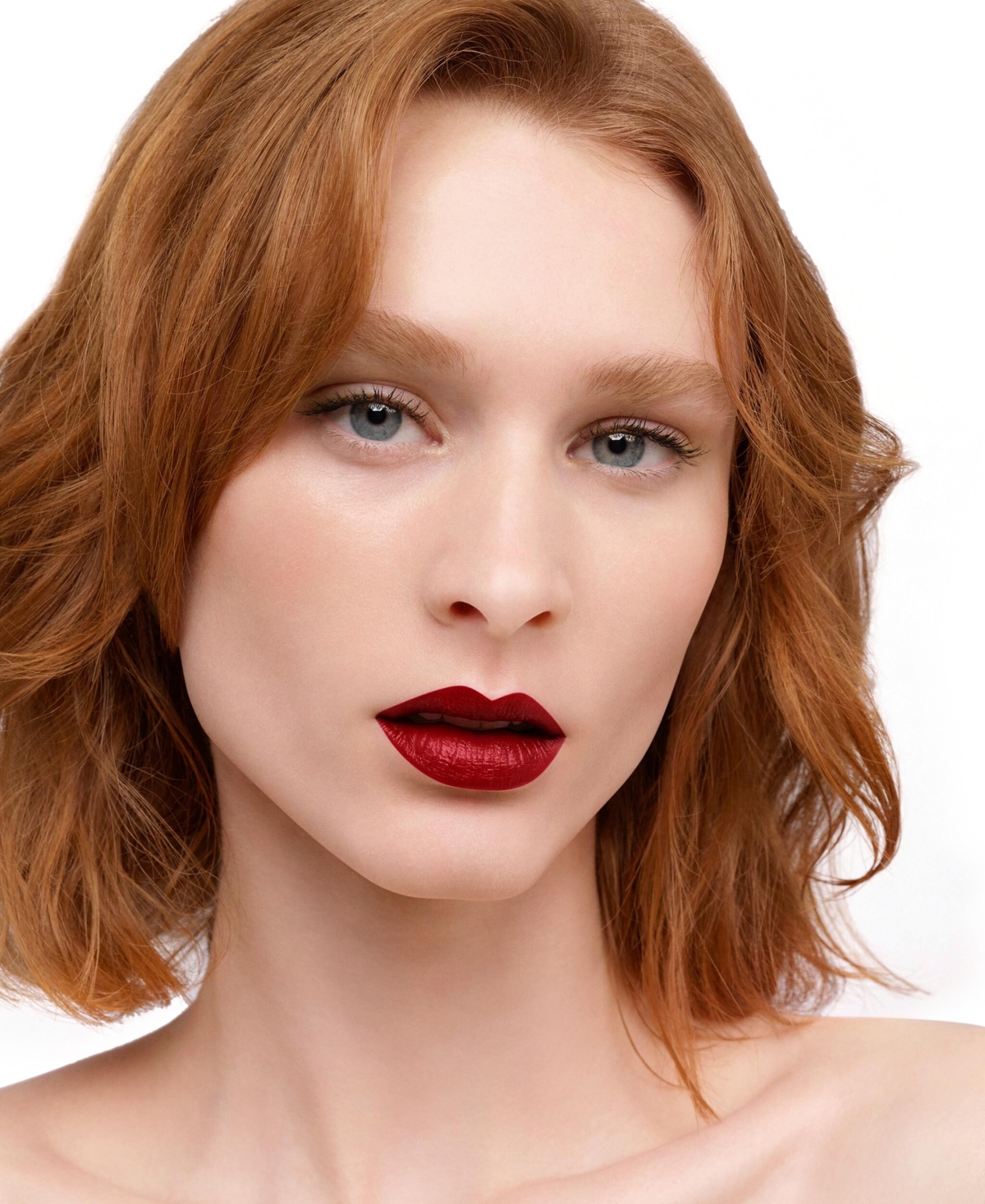 Carolina Herrera Fabulous Kiss Sheer Lipstick - 114 - Lucky Flush (Brown Plum Red) Refil