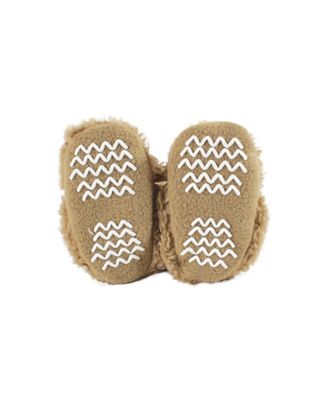 Winter Warmth 3Pk Earflap Hat, Mittens & Plush Booties