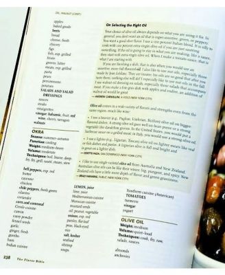 Flavor Bible - The Essential Guide to Culinary Creativity, Based on the Wisdom of America's Most Imaginative Chefs by Andrew Dornenburg