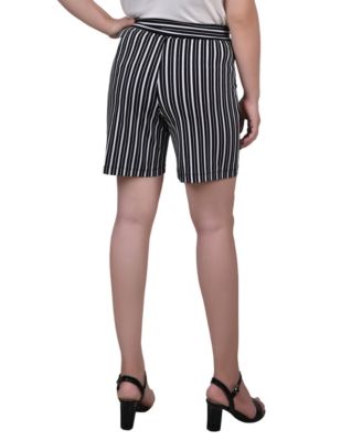 Petite Ring Belt Knit Shorts