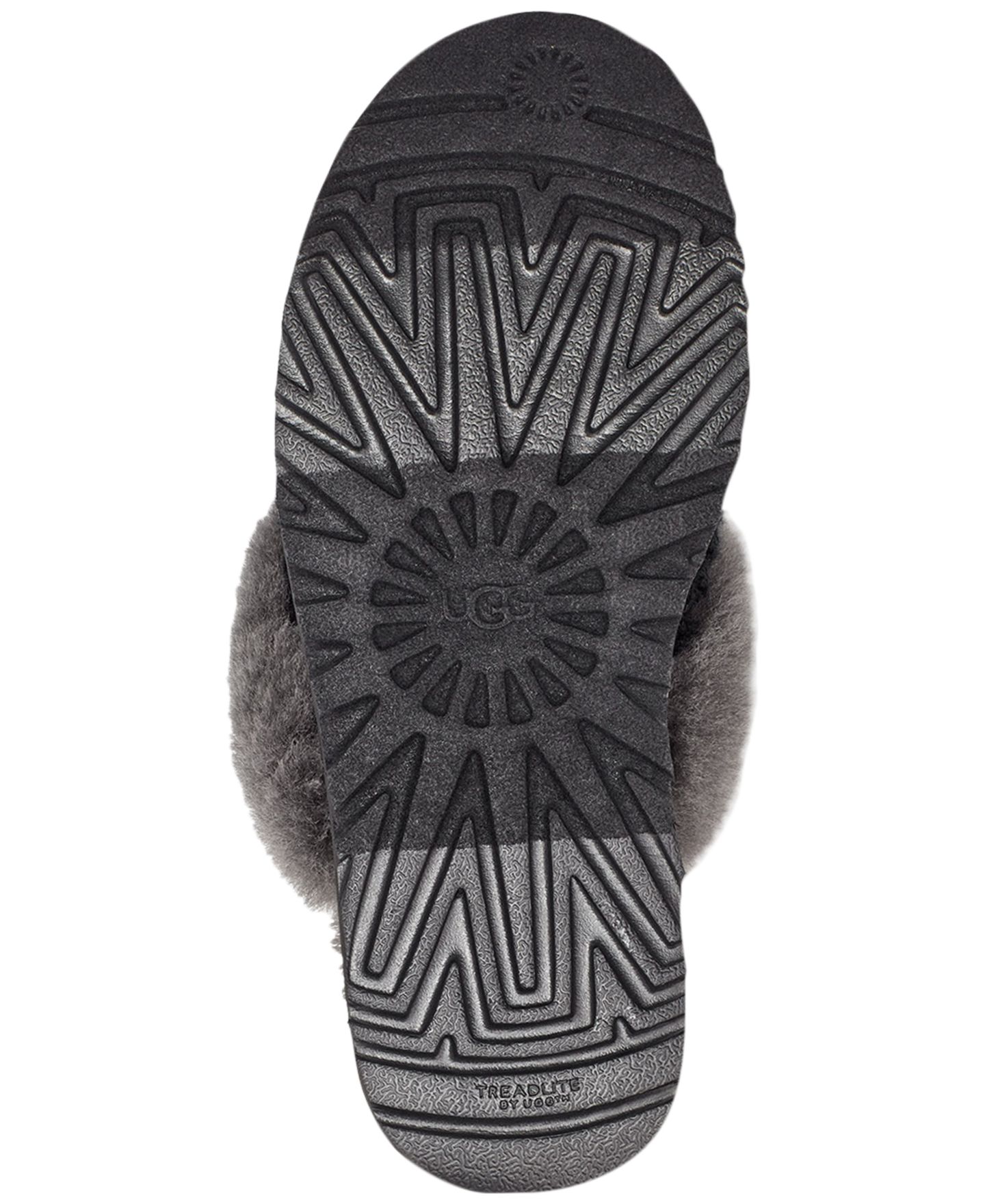 Женские тапочки UGG® Cozy Faux-Shearling Round Toe Slippers, цвет: Чёрный — фото 5