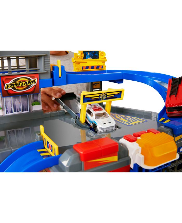 Fast lane rescue station deals playset