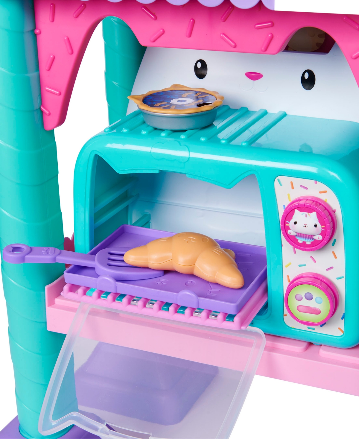 Shop Gabby's Dollhouse Bakey With Cakey Oven With Lights And Sounds In Multicolor