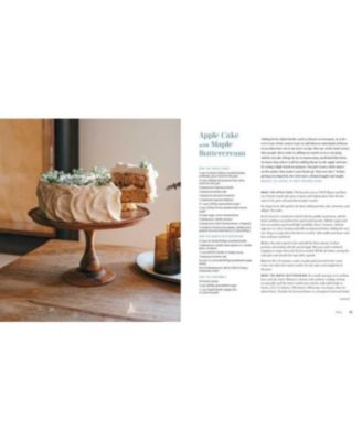 Preppy Kitchen: Recipes for Seasonal Dishes and Simple Pleasures (A Cookbook) by John Kanell