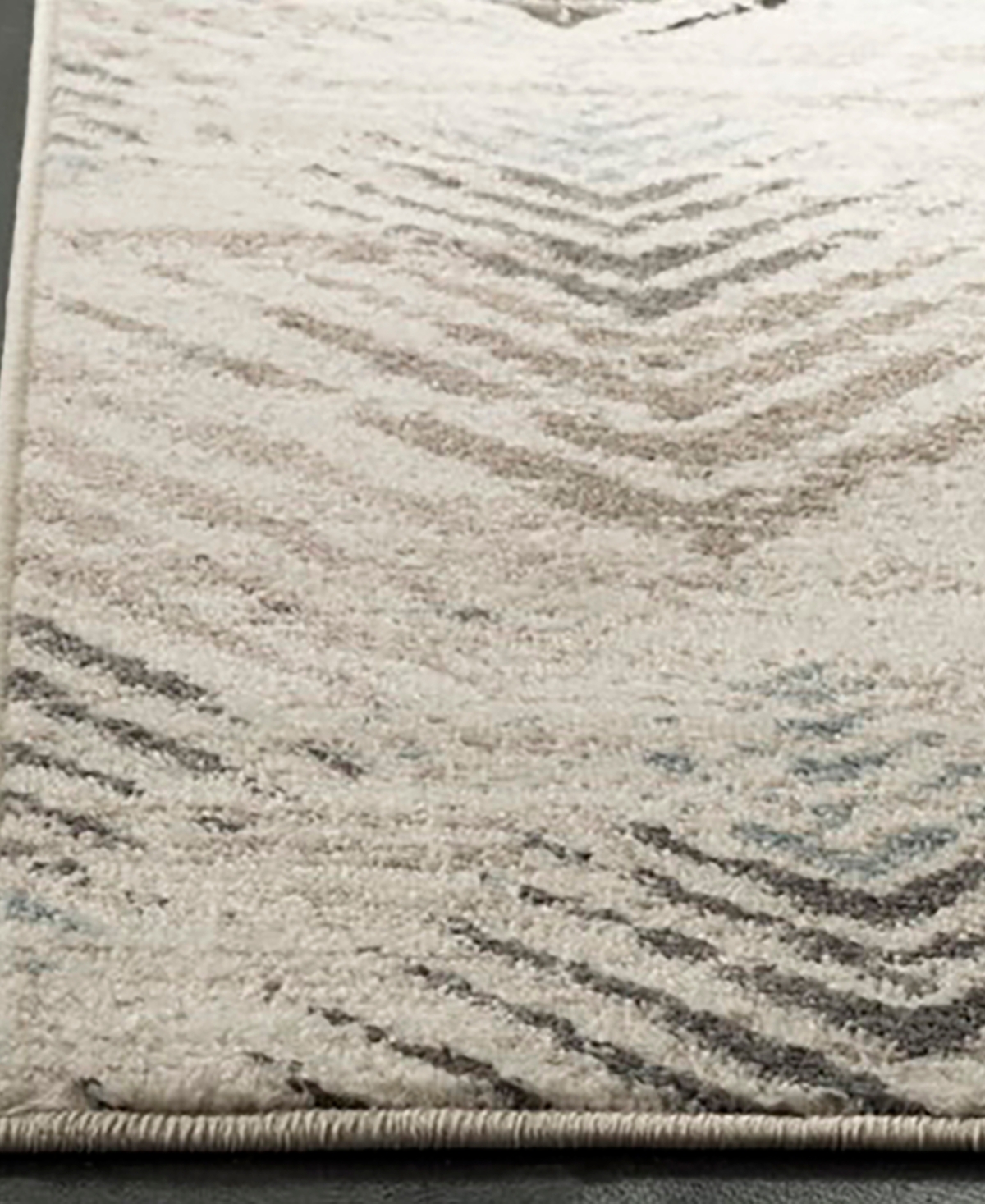 Safavieh Amsterdamand Beige x Outdoor Area Rug - Cream