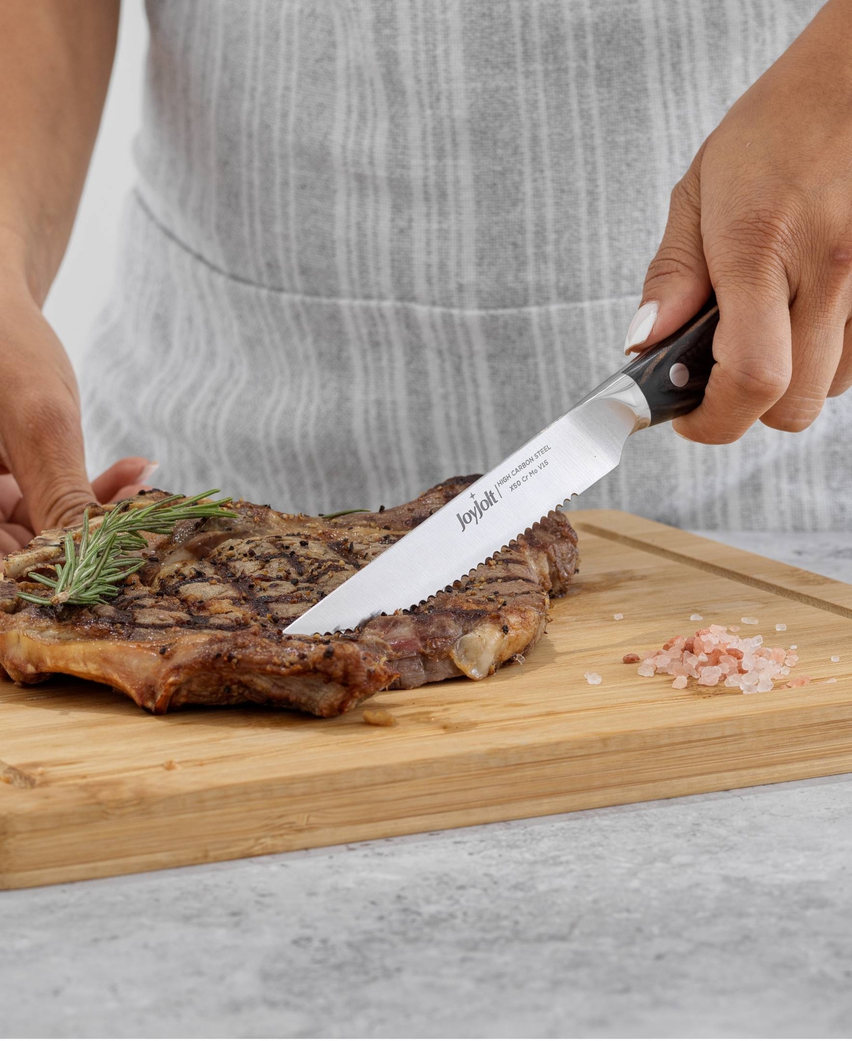 Shop Joyjolt 4 Piece Steak Knife High Carbon Steel Kitchen Knife Set In Silver