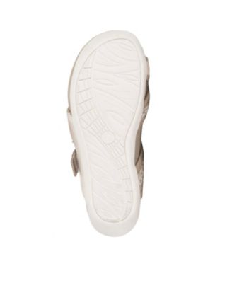 Deserae Women's Slide Sandal