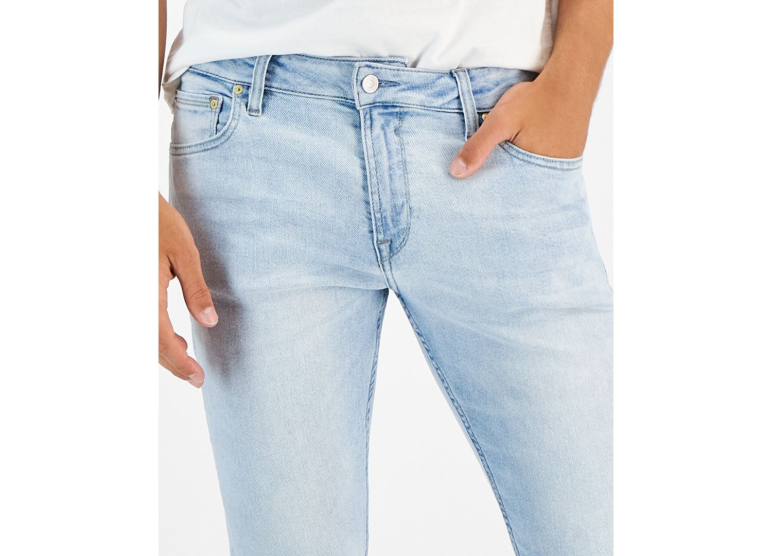Men's Light-Wash Slim Tapered Fit Jeans