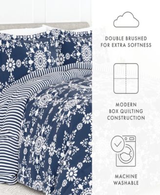 ienjoy Home Ultra Soft Daisy Medallion Reversible 2- Pc. Comforter Set, Twin