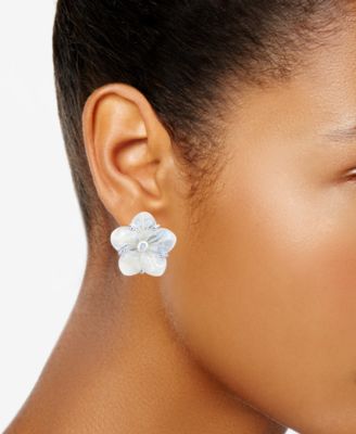 White Mother Of Pearl & Cultured Freshwater Pearl (5mm) Flower Stud Earrings in Sterling Silver