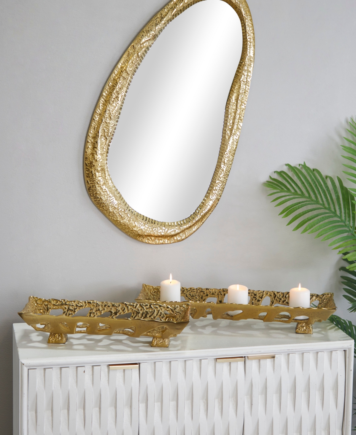 Rosemary Lane Aluminum Tray, Set of 2, 29