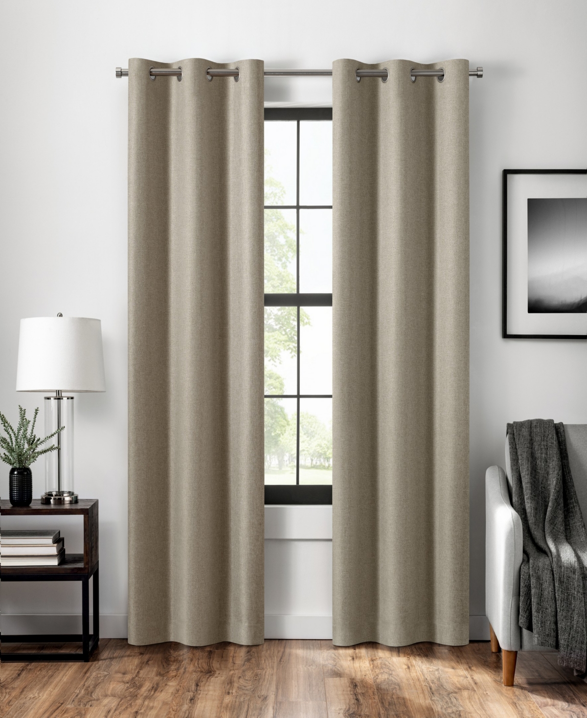 https://slimages.macysassets.com/is/image/MCY/products/7/optimized/23737853_fpx.tif?wid=1200&fmt=jpeg&qlt=100