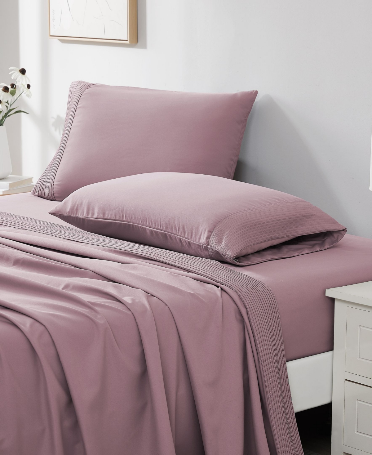Southshore Fine Linens Classy Pleated 21" Extra deep, Pocket Sheet Set