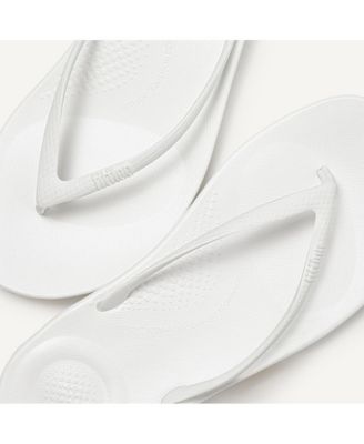 ◆Fitflop◆ [I-CUSHION] White Women's Flip Flops iqushion Sparkle - The Ultimate Foot Store