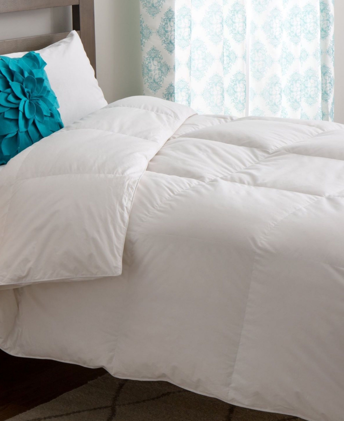 Powernap Boost Comforter, King In White