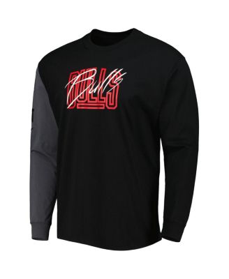 Men's Black Chicago Bulls Courtside Versus Flight MAX90 Long Sleeve T-shirt