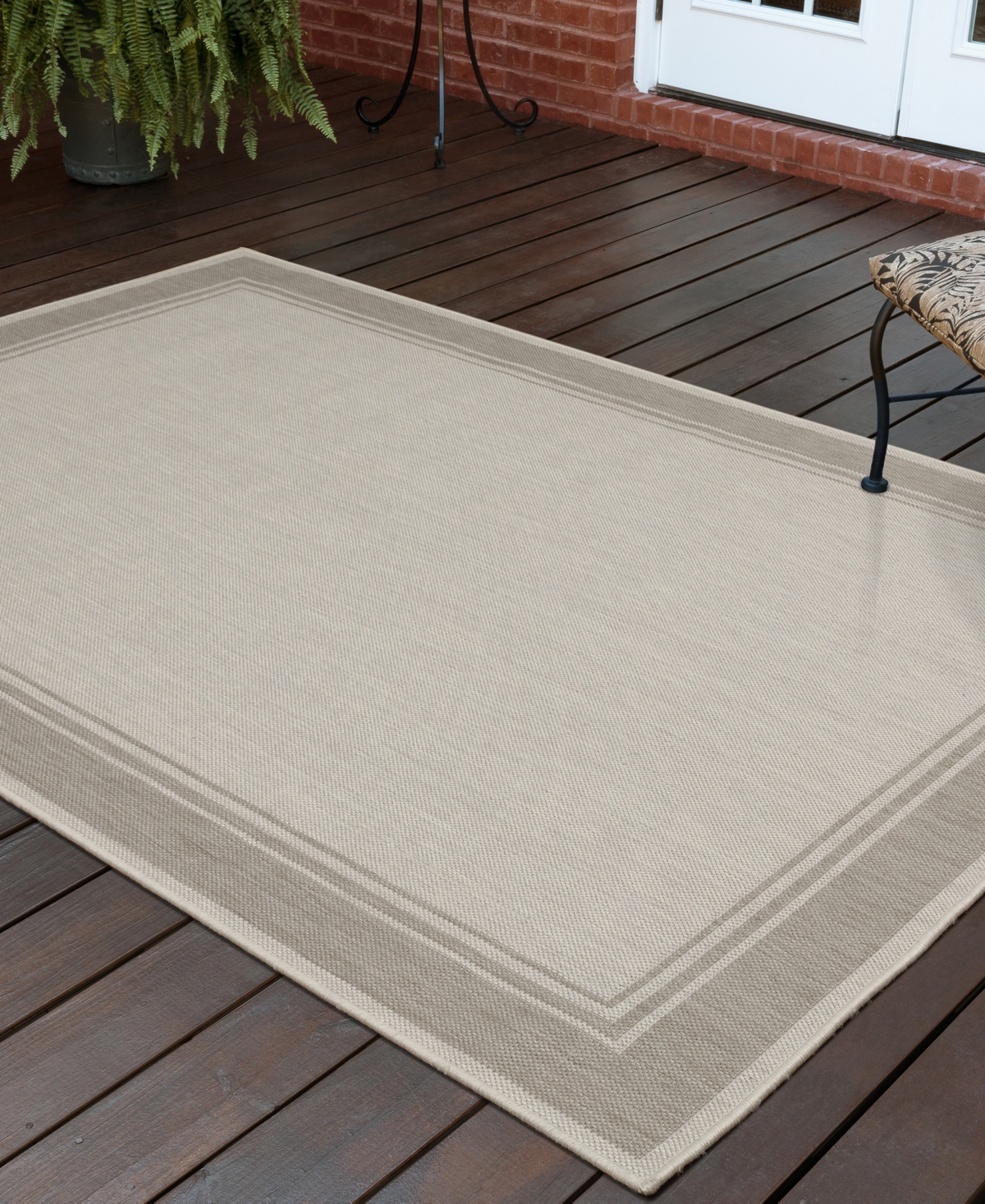 Jhb Design Genoa Outdoor 6765GNA Area Rug