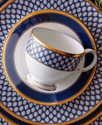Blueshire Set of 4 Saucers, 6"