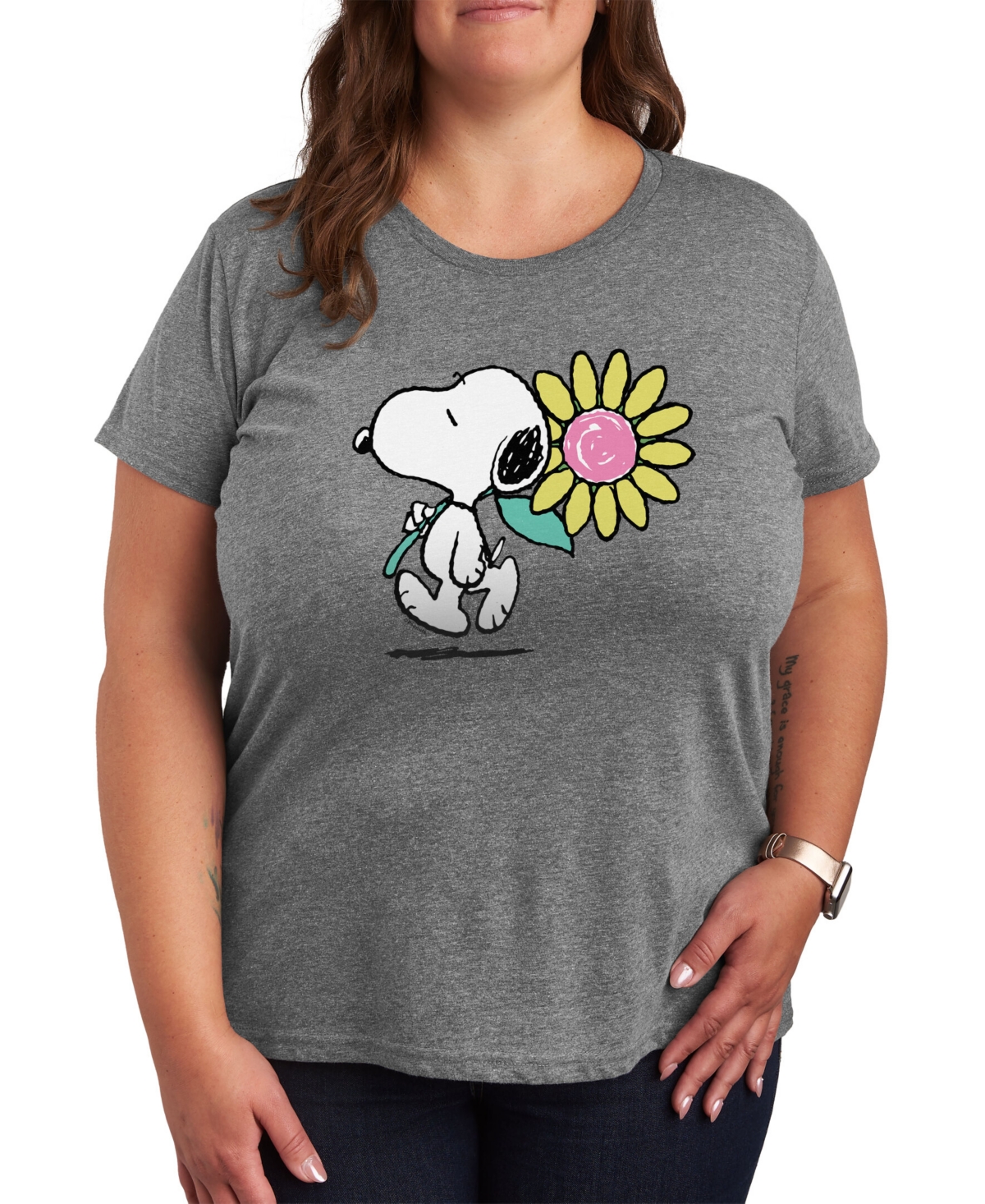Air Waves Plus Size Trendy Peanuts Graphic T-shirt In Gray