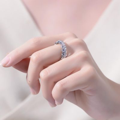 Unique White Gold Plated Chic CZ Wavy Frame Band Ring
