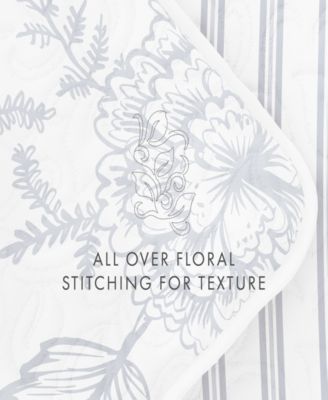 Jacobean and Stripe Reversible 3-Pc. Lightweight Quilt Set, Full/Queen