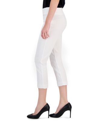Women's Bengaline Pull-On Capri Pants