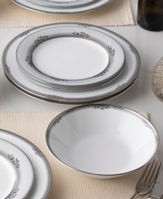 Laurelvale 12-Piece Dinnerware Set, Service For 4