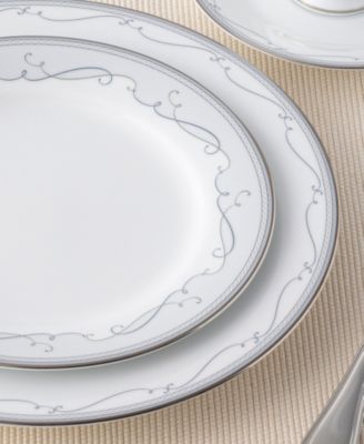 Satin Flourish 5-Piece Place Setting, Service For 1