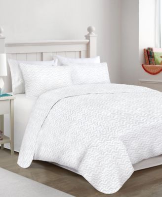 Elise James Home Classic Quilt Set Collection