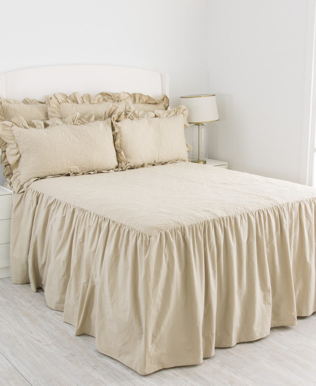 Shop Elise And James Home Oma Ruffle 3-piece Coverlet Quilt Bedspread Set, Full/queen In Linen