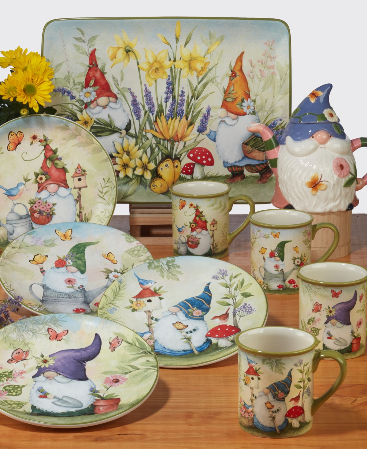 Certified International Garden Gnomes Set of 4 Mug oz