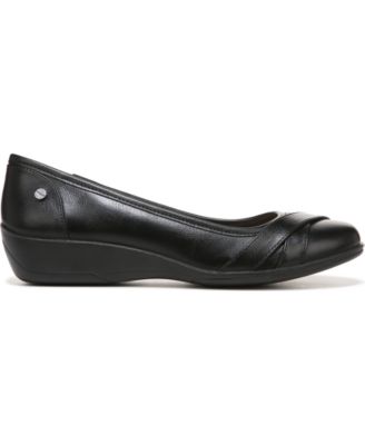 Women's I-Loyal Low Wedge Ballet Flats