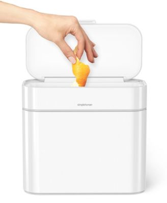 4.5 Liter Round Step Bathroom Trash Can with Soft-Close Lid